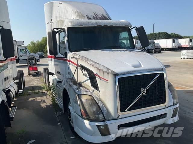 Volvo VNL Vilcēji