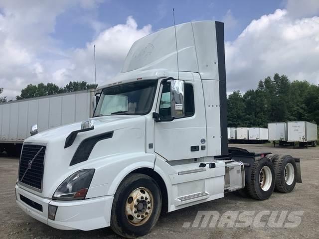 Volvo VNL Vilcēji