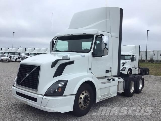 Volvo VNL Vilcēji