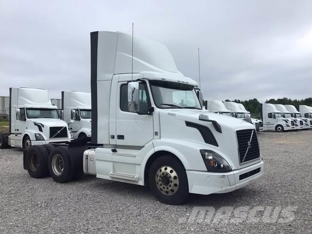 Volvo VNL Vilcēji