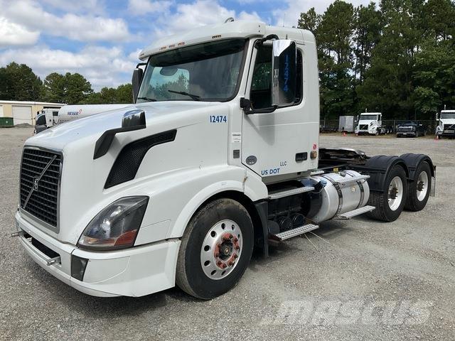 Volvo VNL Vilcēji