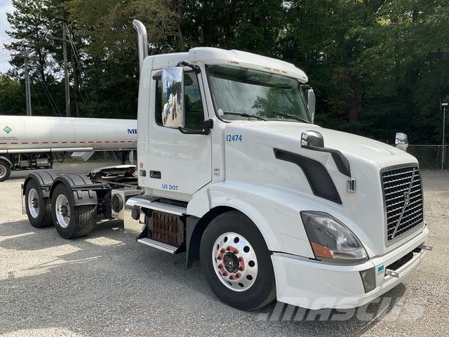 Volvo VNL Vilcēji