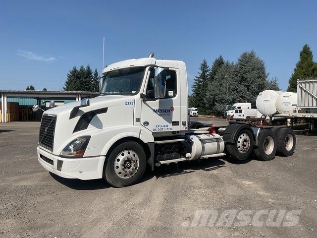 Volvo VNL Vilcēji