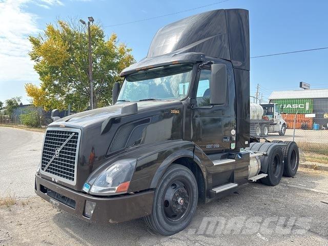 Volvo VNL Vilcēji