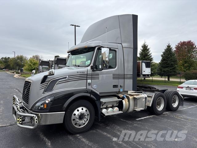 Volvo VNL Vilcēji