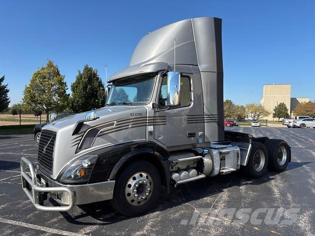 Volvo VNL Vilcēji