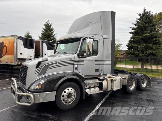 Volvo VNL Vilcēji