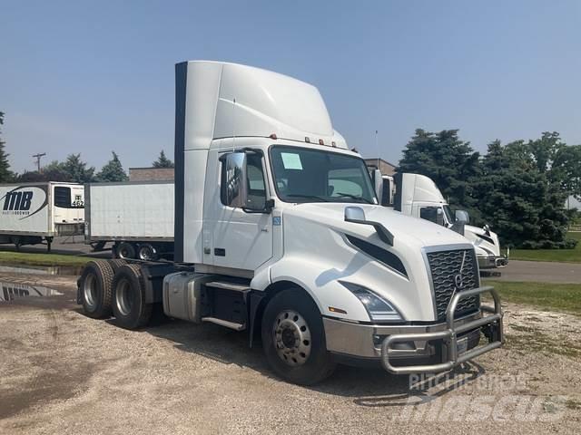 Volvo VNL 300 Vilcēji