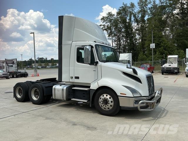 Volvo VNL 300 Vilcēji