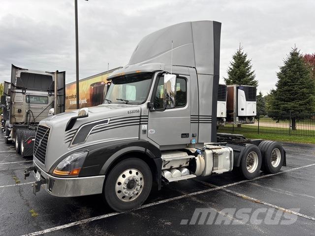 Volvo VNL 300 Vilcēji