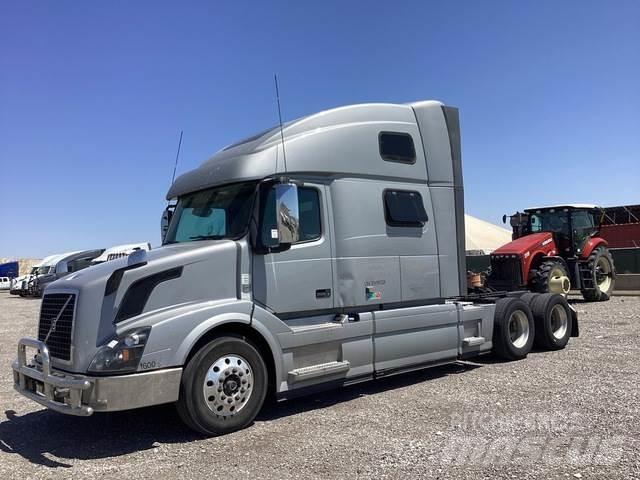Volvo VNL64780 Vilcēji