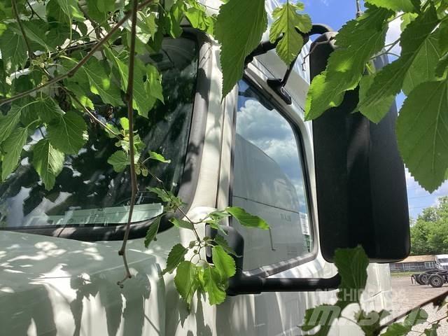 Volvo VNL740 Vilcēji