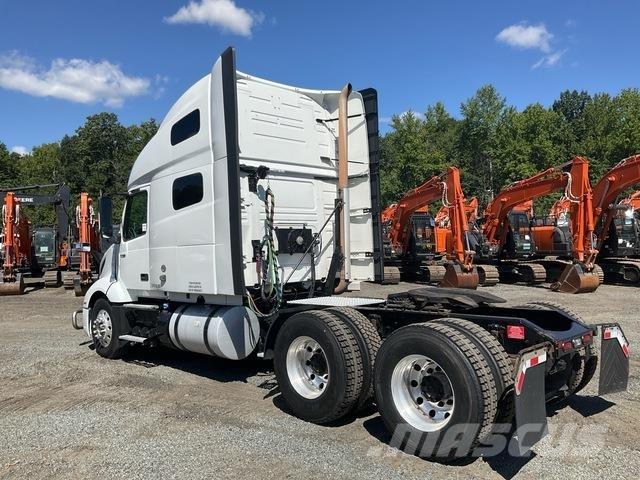 Volvo VNL760 Vilcēji