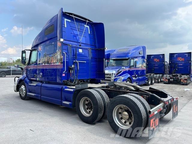 Volvo VNL760 Vilcēji
