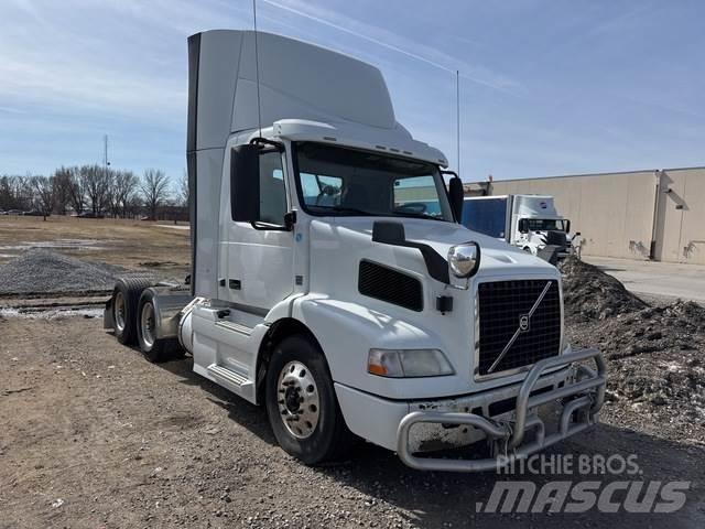 Volvo VNM Vilcēji