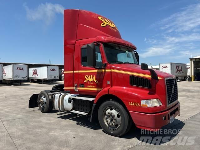 Volvo VNM Vilcēji