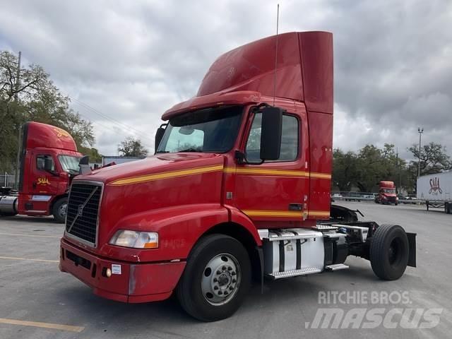 Volvo VNM Vilcēji