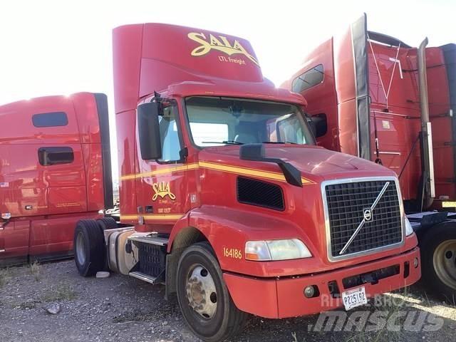 Volvo VNM Vilcēji