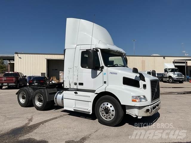 Volvo VNM Vilcēji
