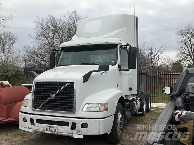 Volvo VNM Vilcēji