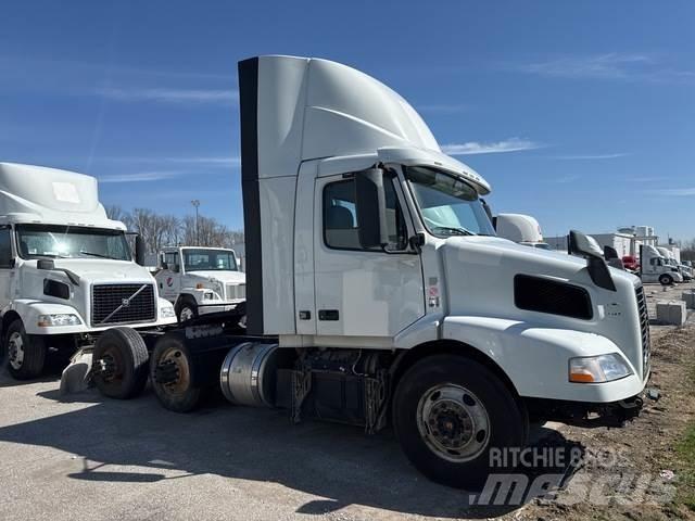 Volvo VNM Vilcēji
