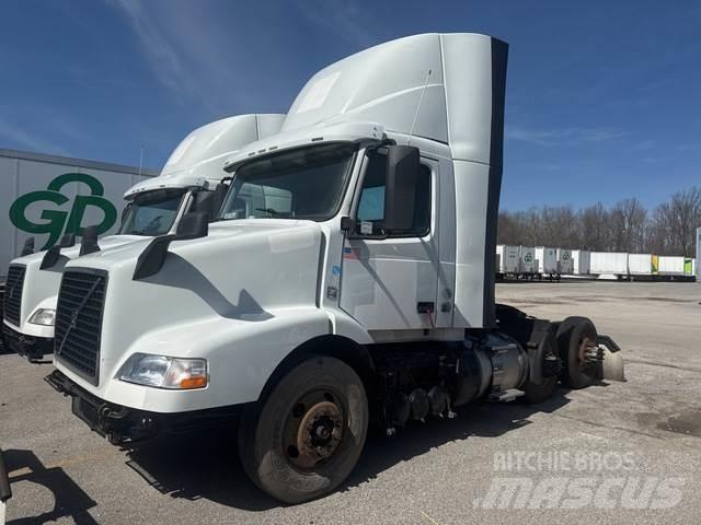 Volvo VNM Vilcēji
