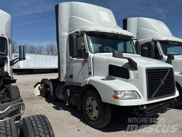 Volvo VNM Vilcēji