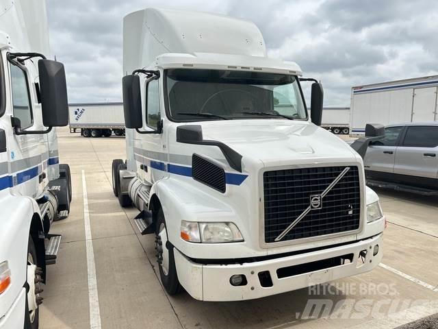 Volvo VNM Vilcēji
