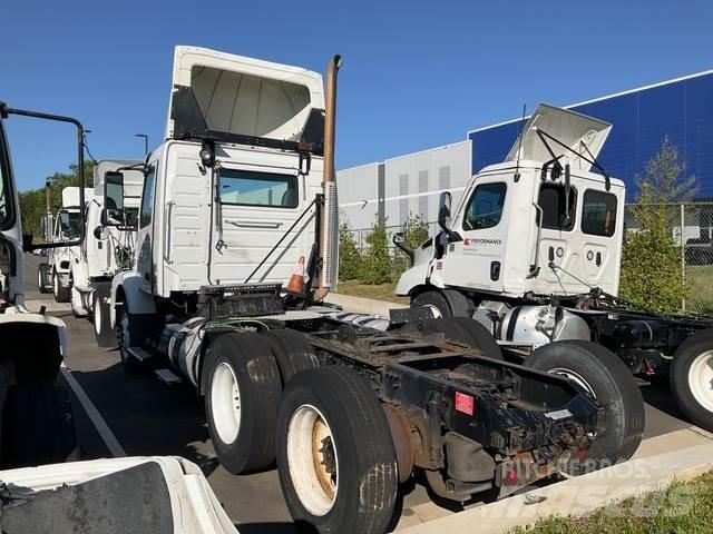 Volvo VNM Vilcēji