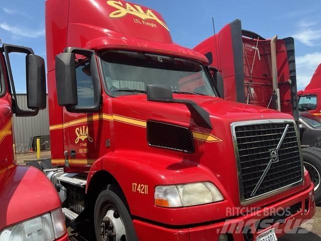 Volvo VNM Vilcēji