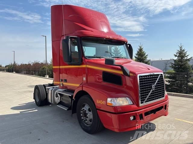 Volvo VNM Vilcēji