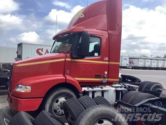 Volvo VNM Vilcēji