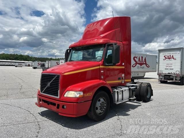 Volvo VNM Vilcēji