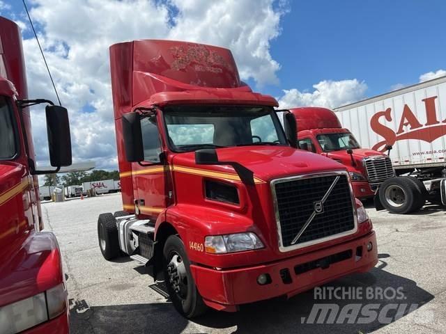Volvo VNM Vilcēji