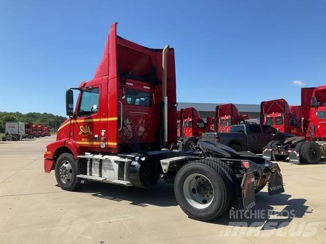 Volvo VNM Vilcēji
