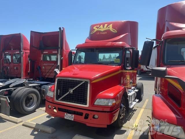 Volvo VNM Vilcēji