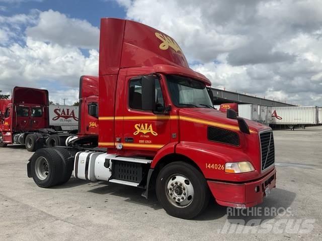 Volvo VNM Vilcēji