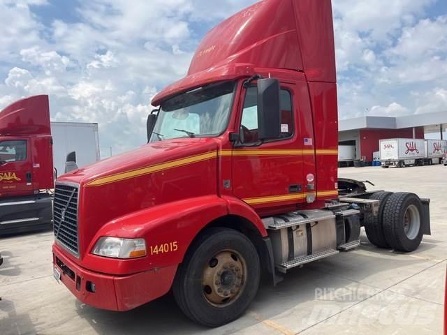 Volvo VNM Vilcēji