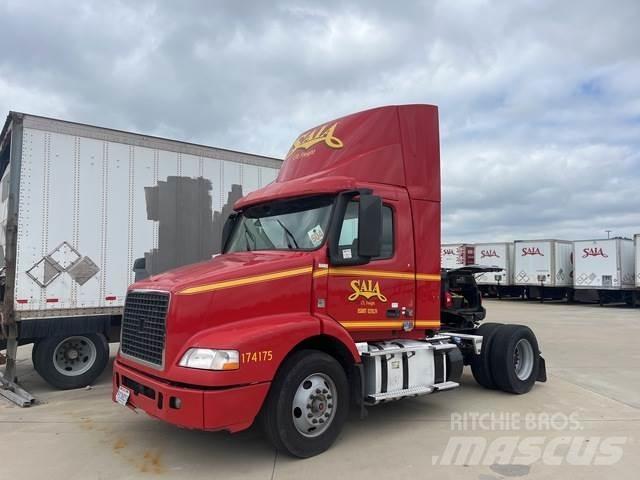 Volvo VNM Vilcēji