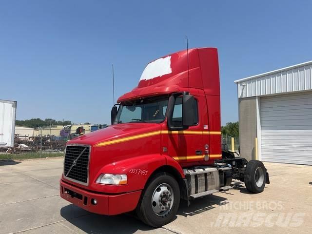 Volvo VNM Vilcēji