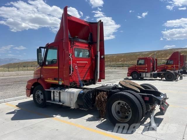 Volvo VNM Vilcēji