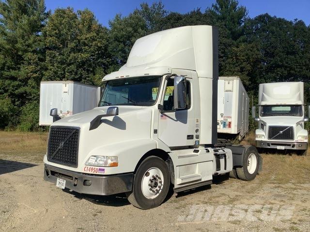 Volvo VNM Vilcēji