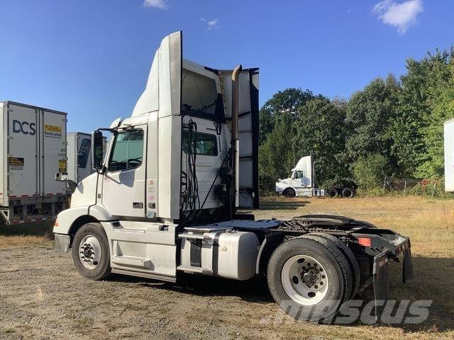 Volvo VNM Vilcēji