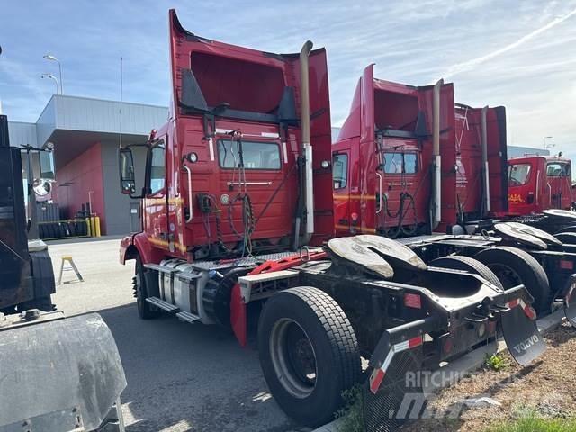 Volvo VNM42T Vilcēji