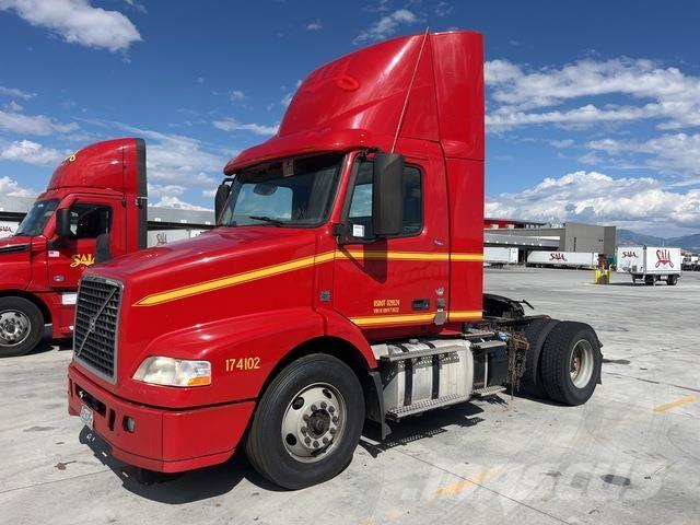 Volvo VNM42T Vilcēji