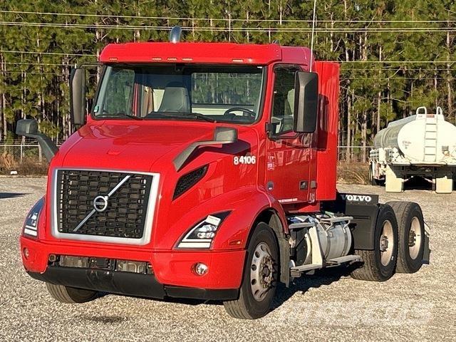 Volvo VNR Vilcēji