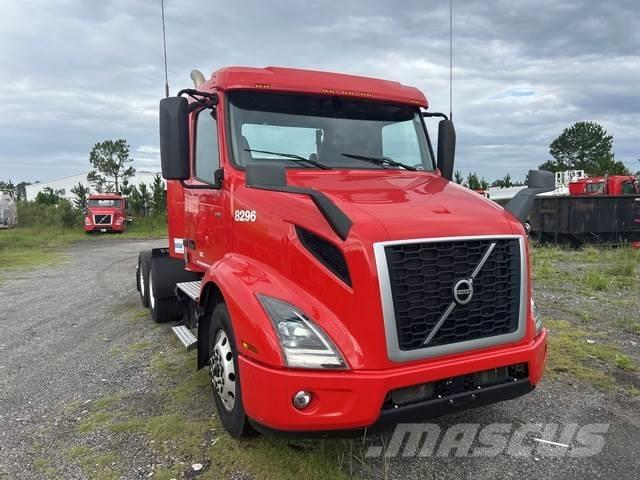 Volvo VNR Vilcēji