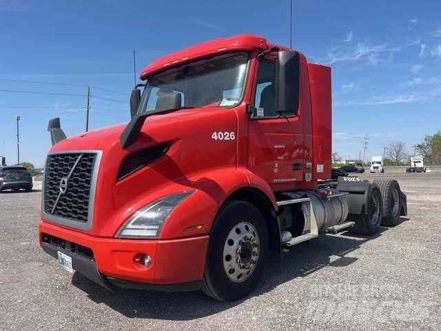 Volvo VNR Vilcēji