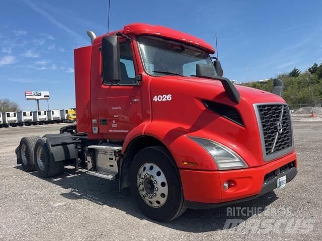 Volvo VNR Vilcēji