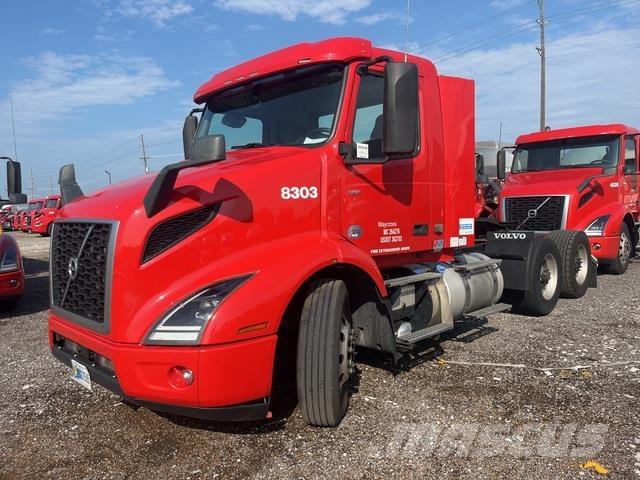 Volvo VNR Vilcēji